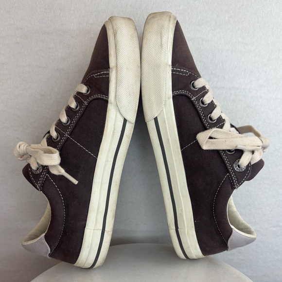 TAOS Women's Z-Soul Sneaker Shoe Support Comfort Grey Flat Canvas Lace Up 7.5 - Picture 11 of 13